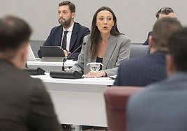 La consejera Carmen María Conesa, este jueves, en la Asamblea Regional.