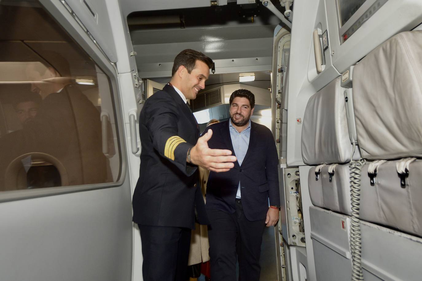 El vuelo entre Madrid y Murcia, en imágenes