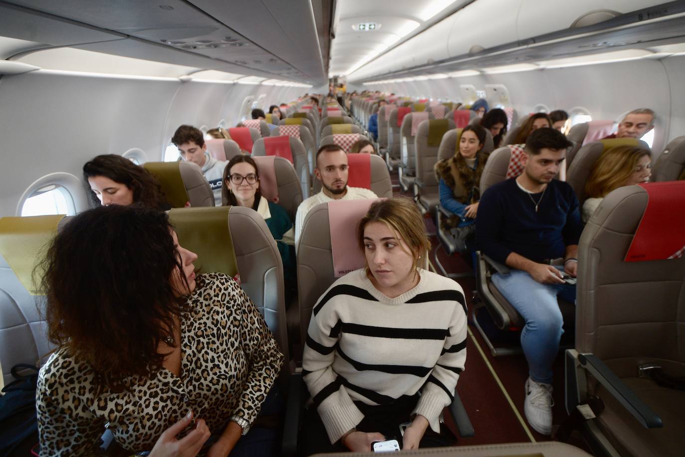 El vuelo entre Madrid y Murcia, en imágenes