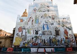 La fachada de la Catedral de Murcia, este viernes, con la lona de Puebla.