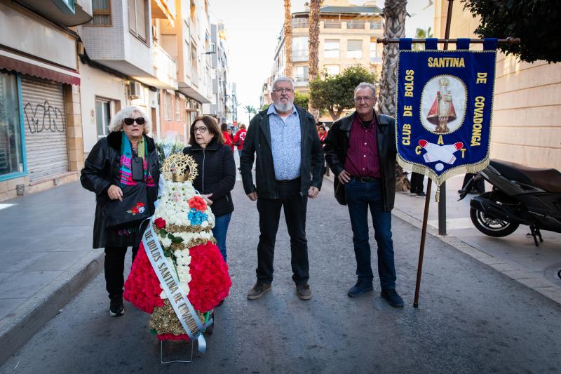 La ofrenda de flores a La Purísima de Torrevieja, en imágenes