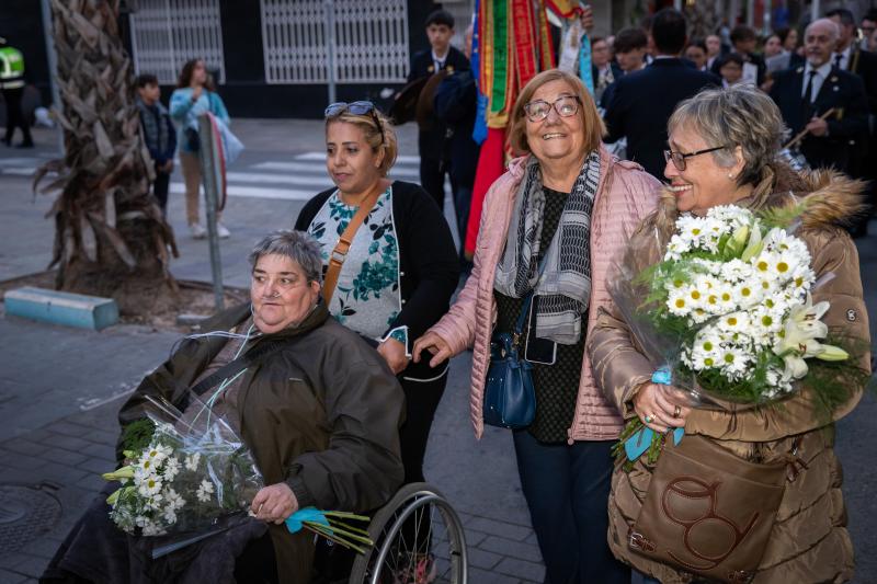 La ofrenda de flores a La Purísima de Torrevieja, en imágenes