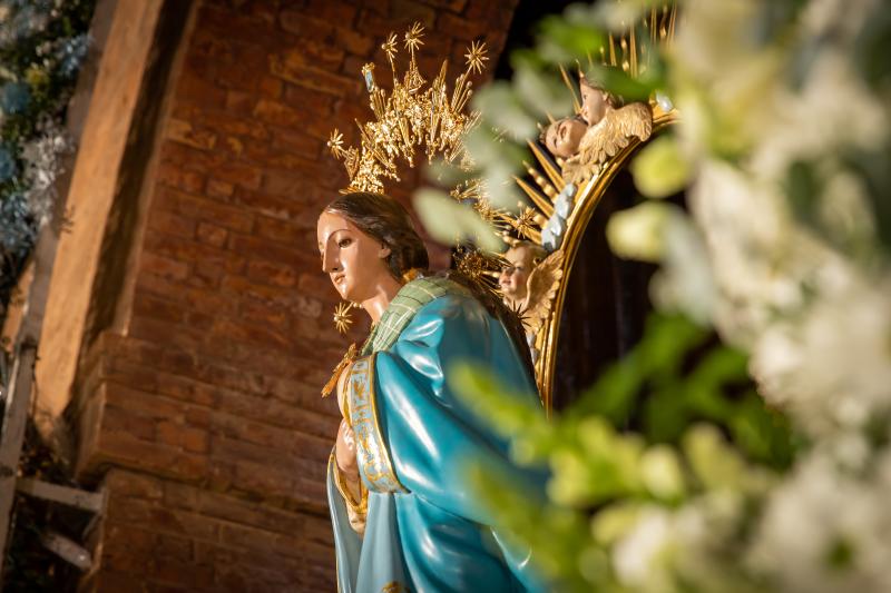 La ofrenda de flores a La Purísima de Torrevieja, en imágenes