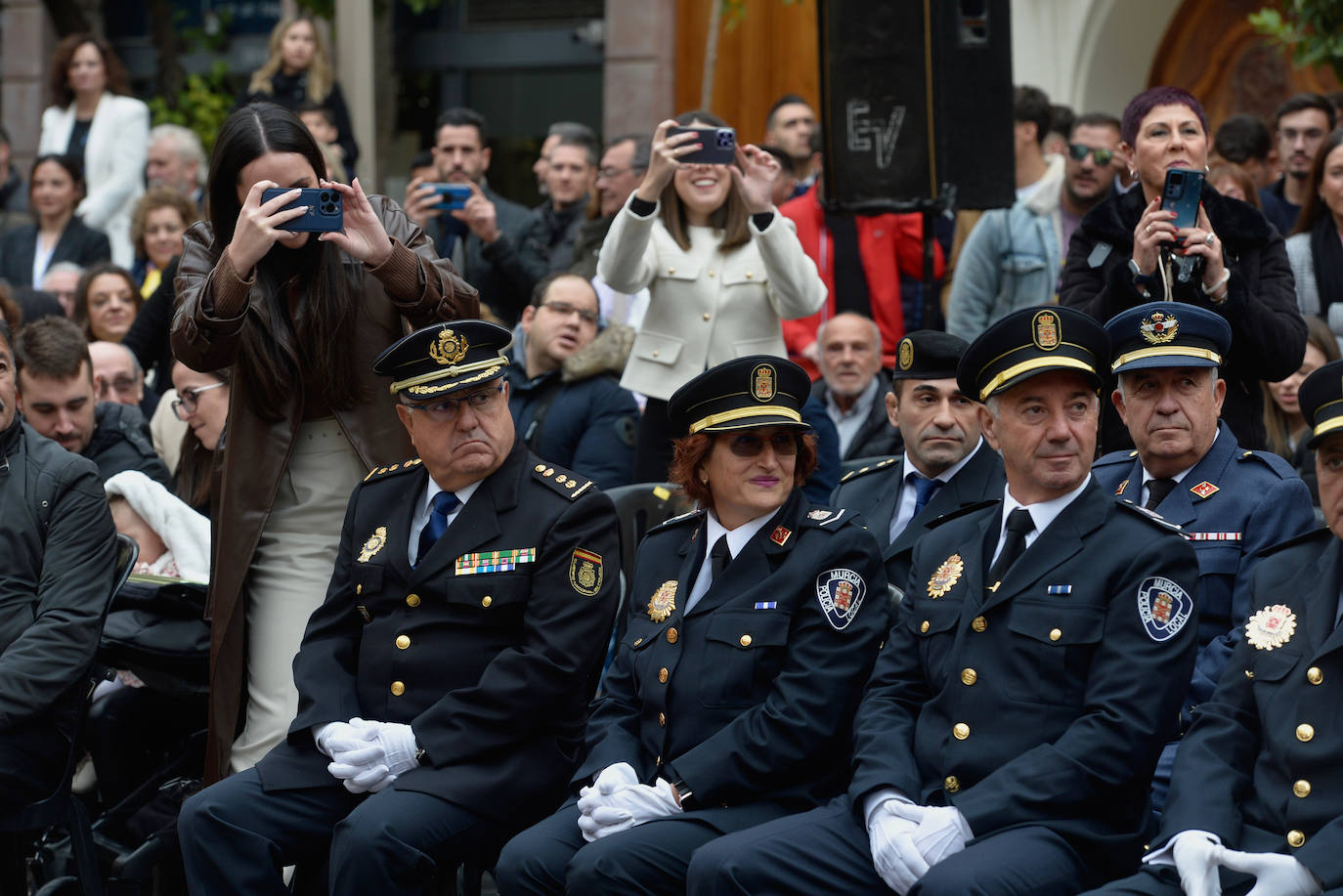La toma de posesión de 56 nuevos policías locales de Murcia, en imágenes