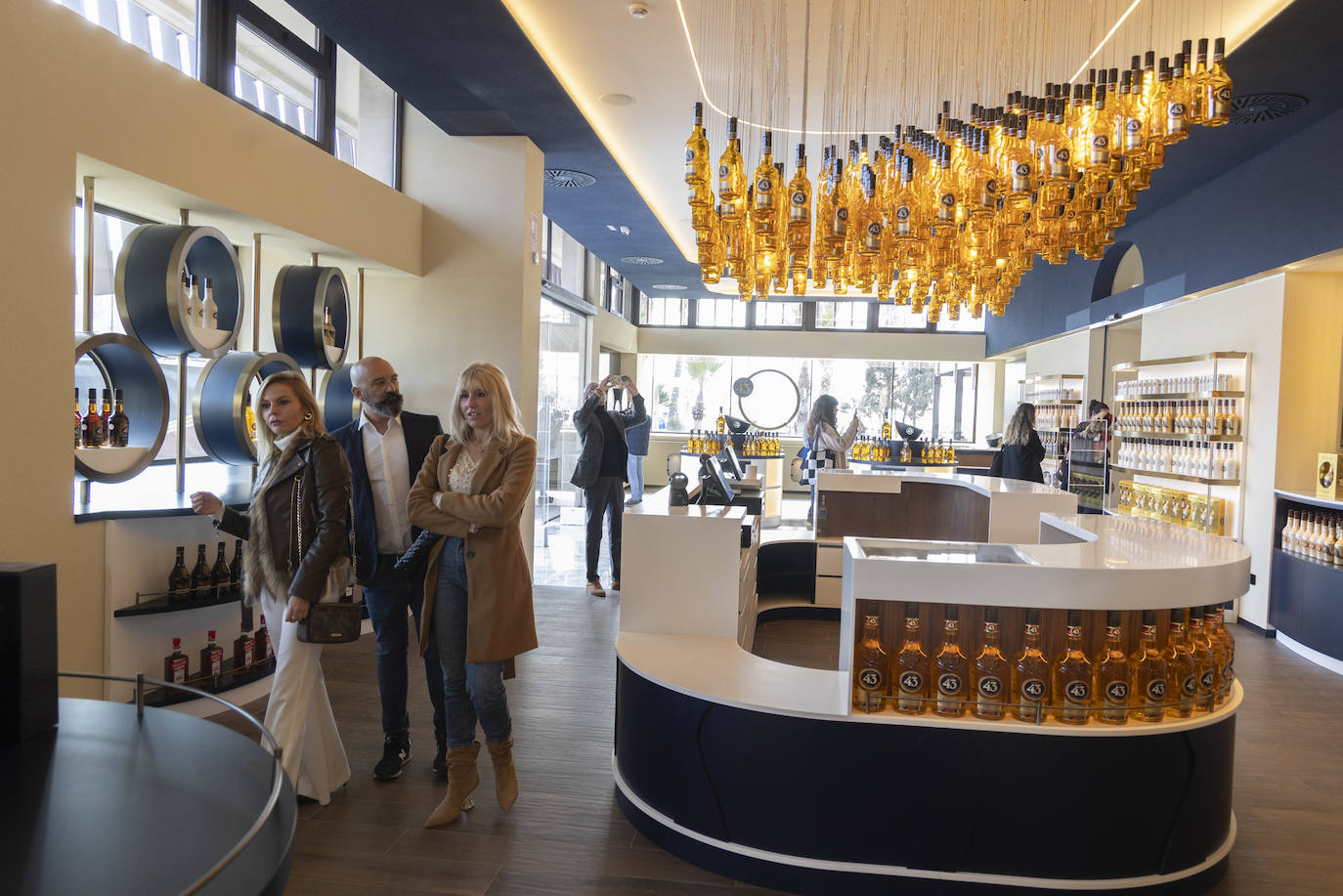 Así es el interior del complejo hostelero de Licor 43