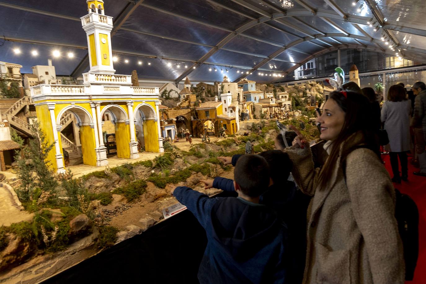 La apertura del Belén municipal de Cartagena y el encendido de luces, en imágenes