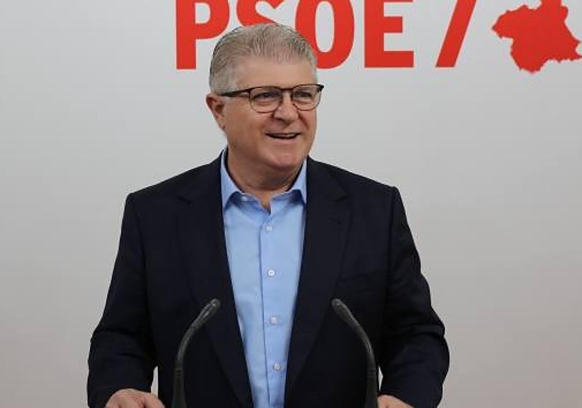 José Vélez, secretario general del PSOE de la Región.