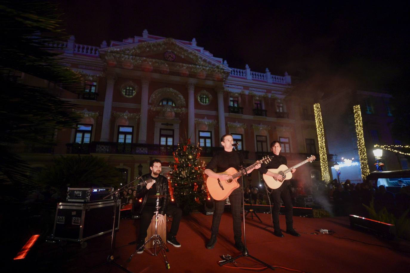 La inauguración del mercadillo de Navidad de Murcia, en imágenes