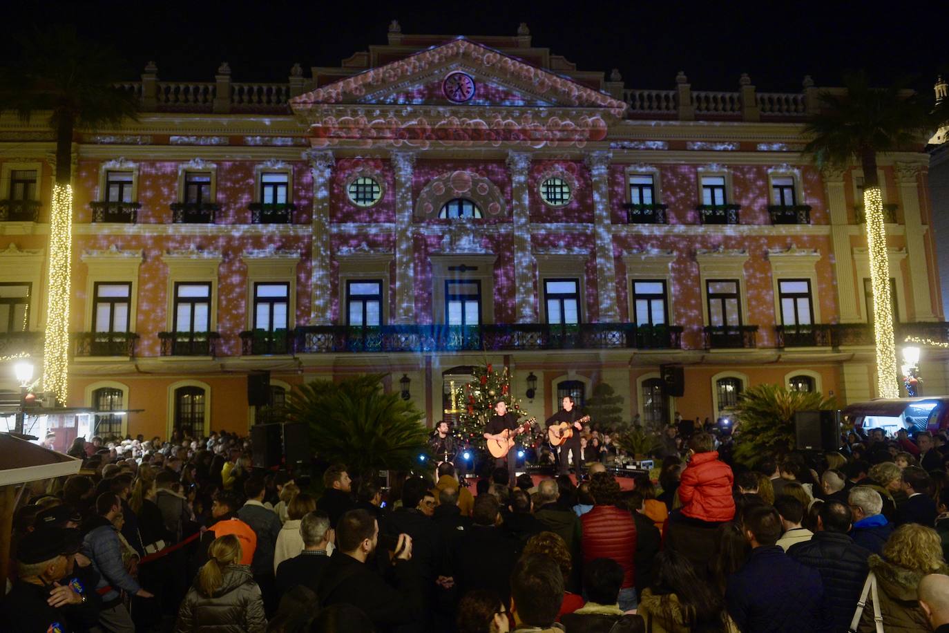 La inauguración del mercadillo de Navidad de Murcia, en imágenes