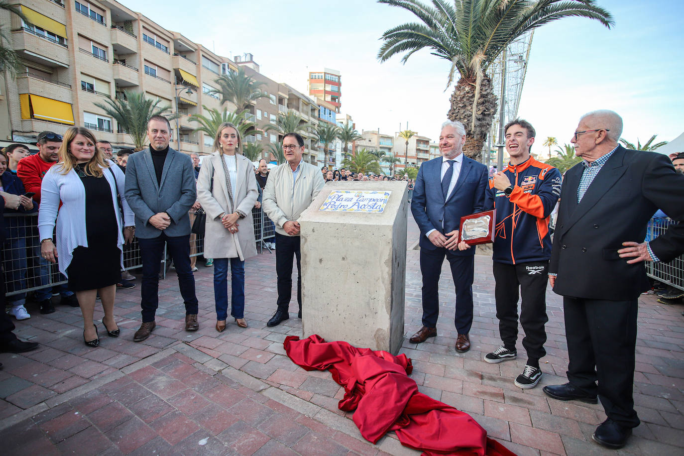 El homenaje a Pedro Acosta en Mazarrón, en imágenes