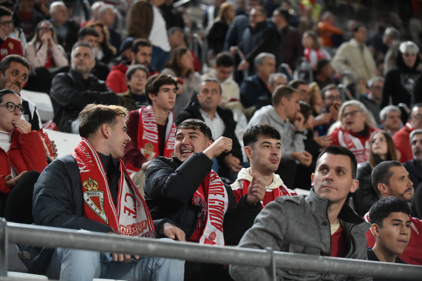 La derrota del Real Murcia frente al Antequera, en imágenes