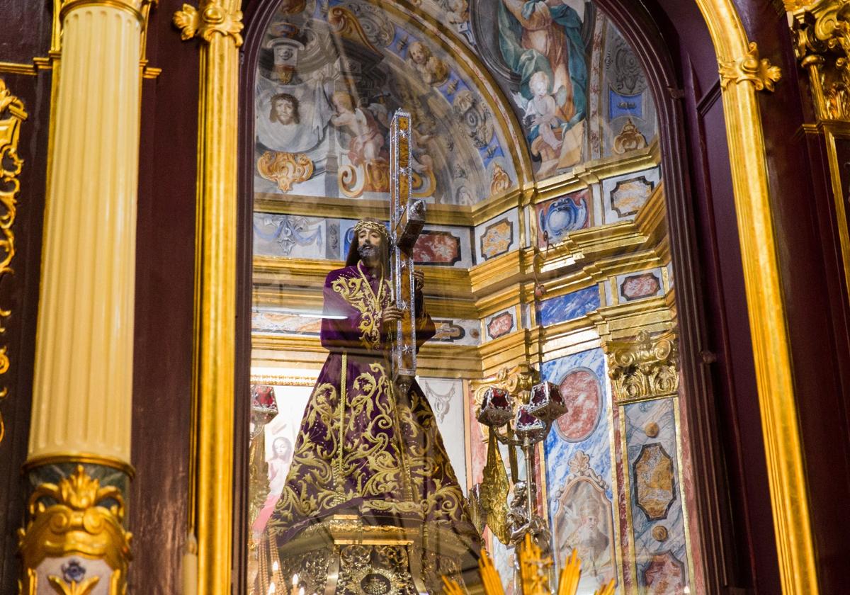 Nuestro Padre Jesús, dentro su camarín del convento de franciscanos de Orihuela en una foto de archivo.