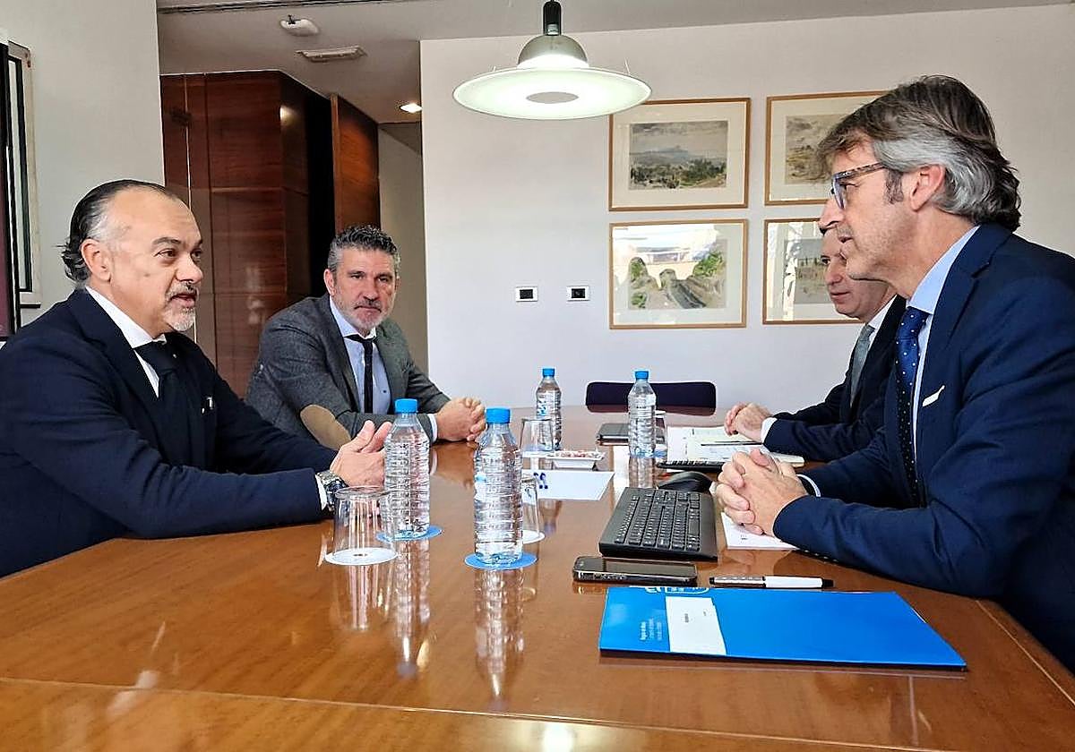 Reunión con representantes de ATA, este miércoles.