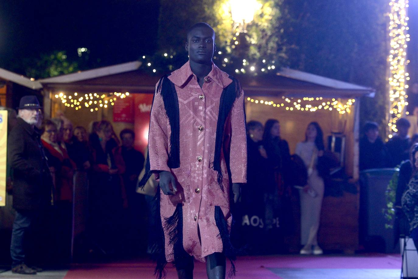 Música y moda en el mercadillo de La Glorieta