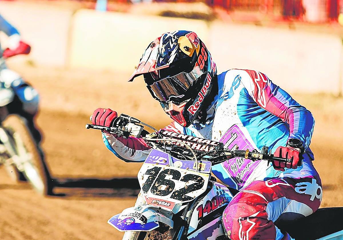Pedro Acosta, el pasado sábado durante su participación en la TT Christmas de motocross, en Montmeló.