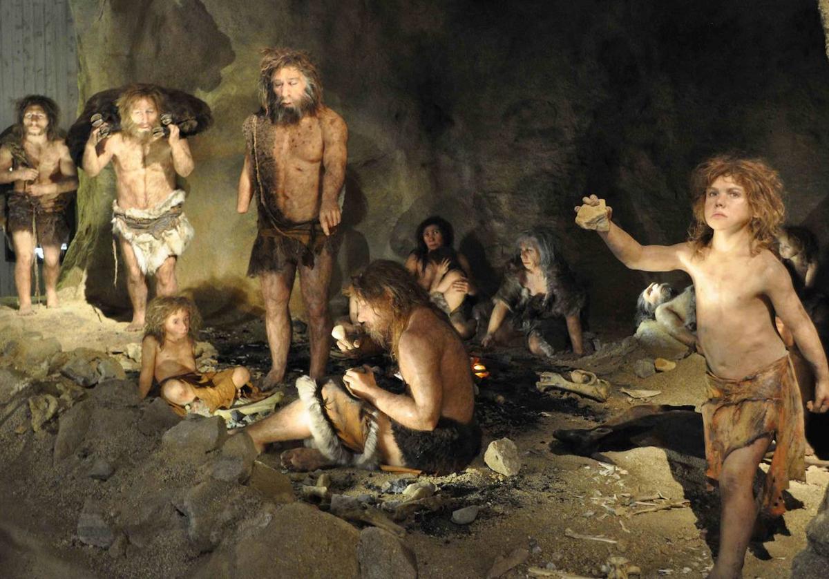 Recreación de una comunidad de neandertales.