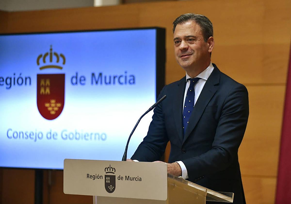 Marcos Ortuño, en la rueda de prensa posterior al Consejo de Gobierno.