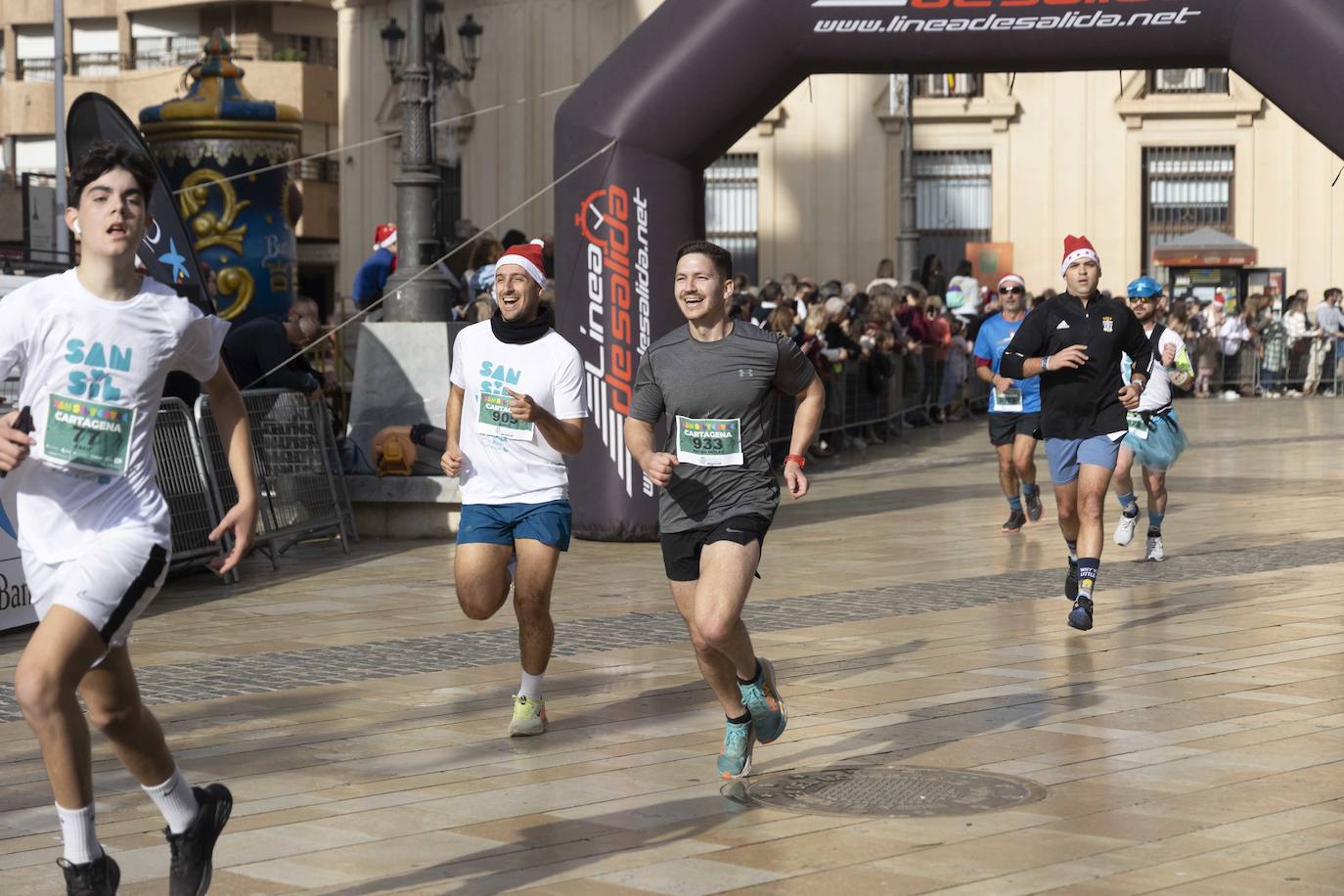 La carrera San Silvestre Cartagena 2023, en imágenes