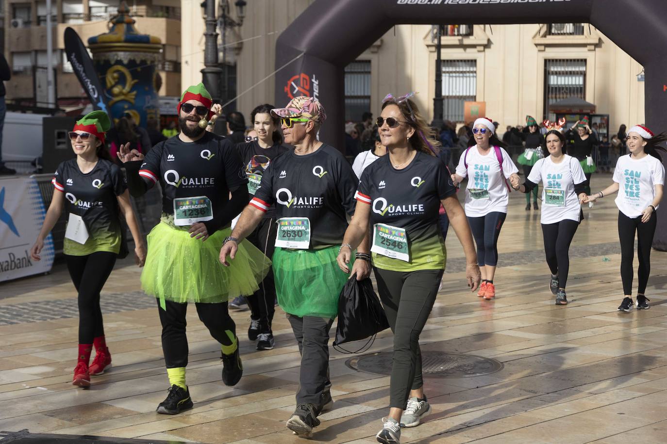 La llegada de la carrera San Silvestre 2023, en imágenes