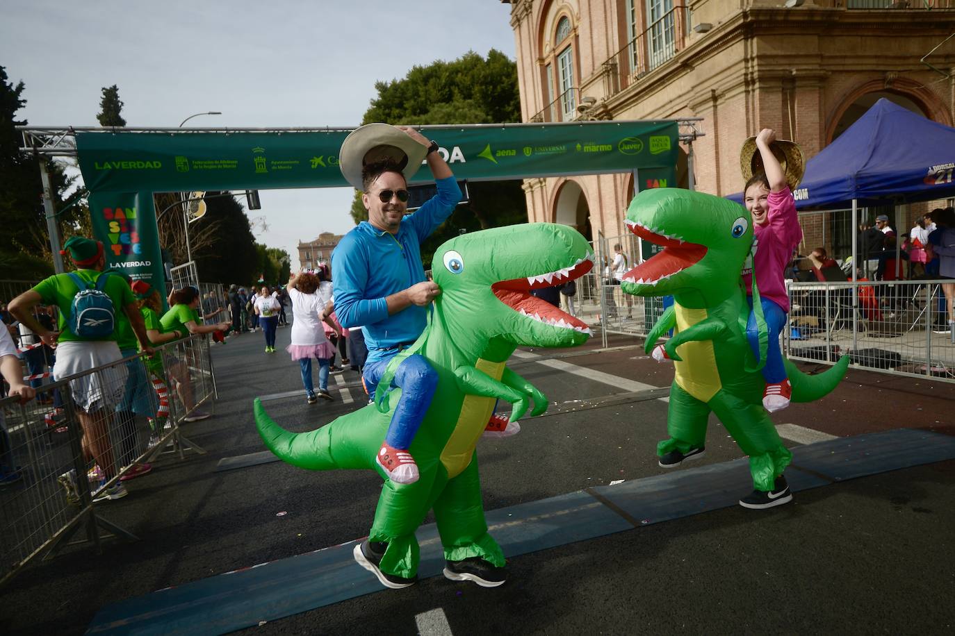 Los disfraces de la San Silvestre de Murcia 2023, en imágenes