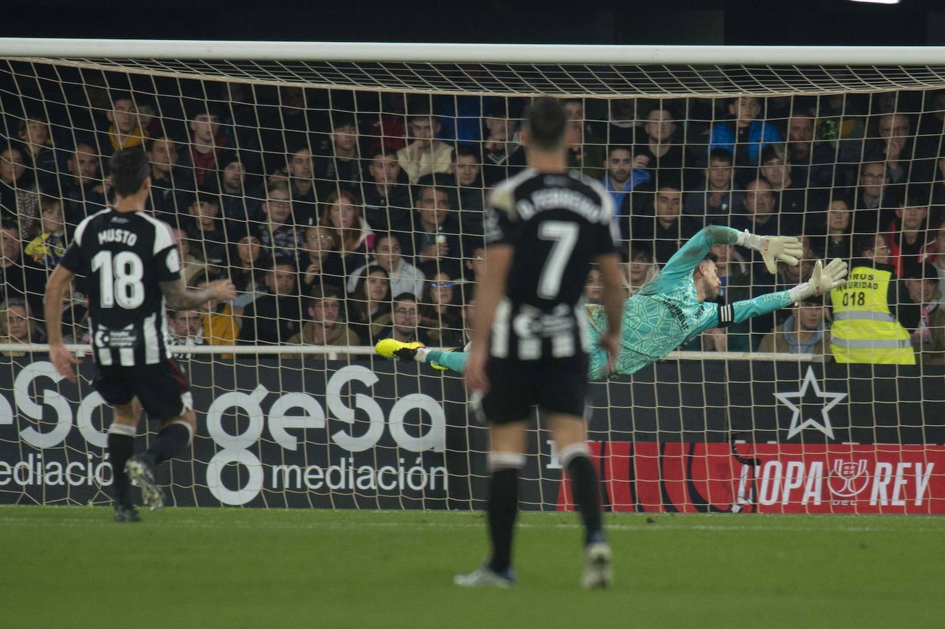 Fotos: La derrota del Cartagena frente al Villarreal, en imágenes