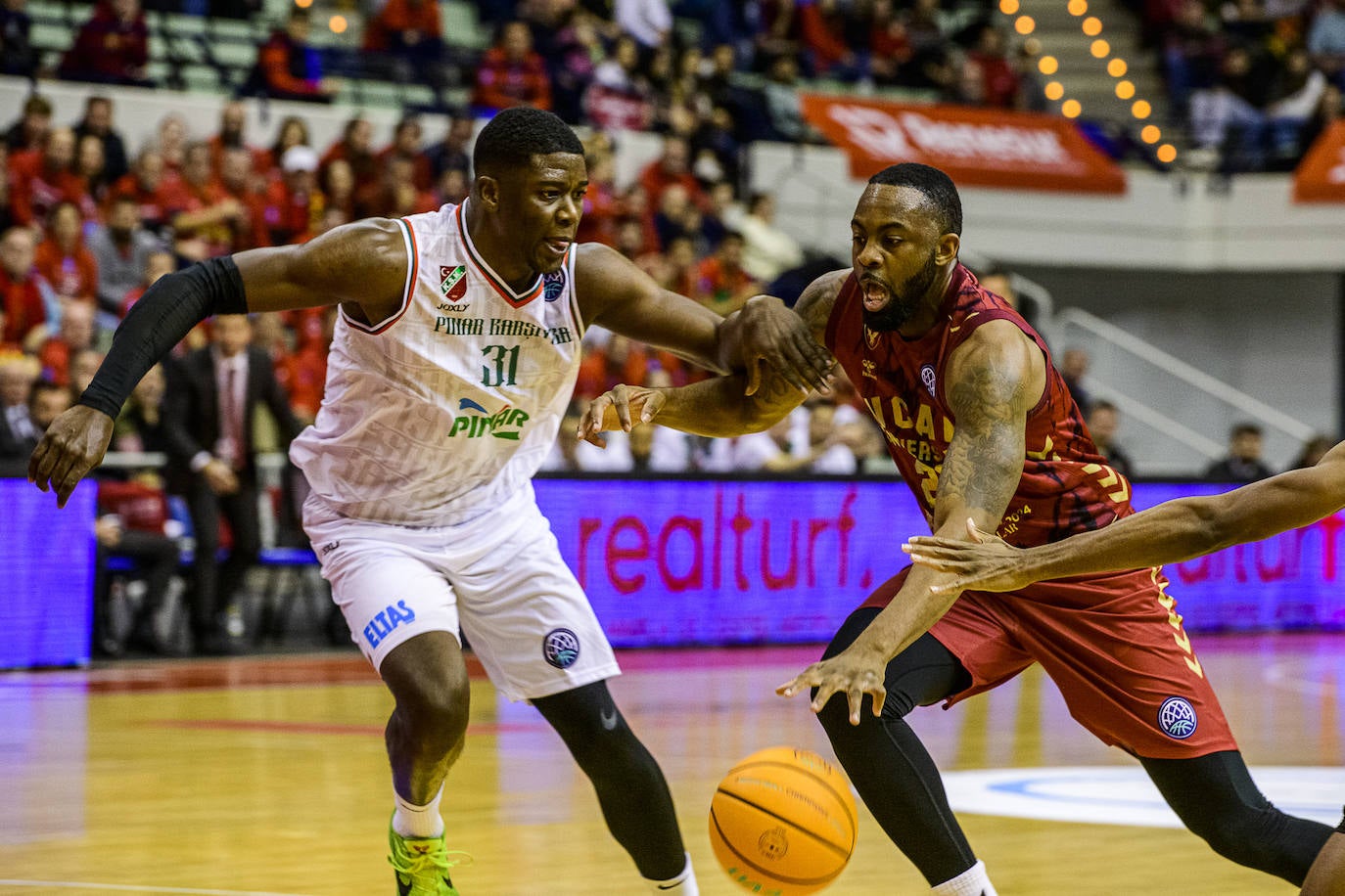 Fotos: La victoria del UCAM Murcia frente al Pinar, en imágenes