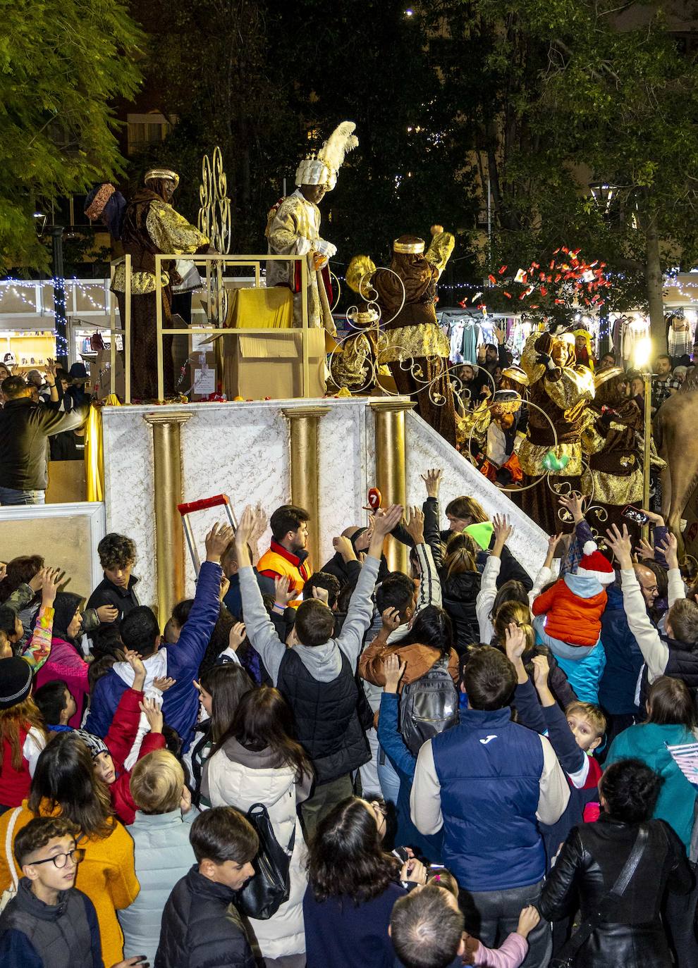 Fotos: Cabalgata de los Reyes Magos en Cartagena 2023