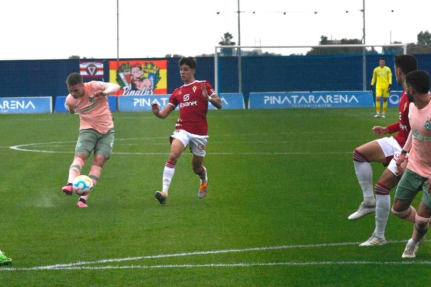 Fotos: El Real Murcia cae ante el Werder Bremen alemán (2-0)