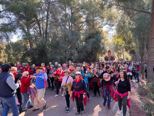 Fotos: La Patrona de Totana regresa a su santuario acompañada por unas 15.000 personas