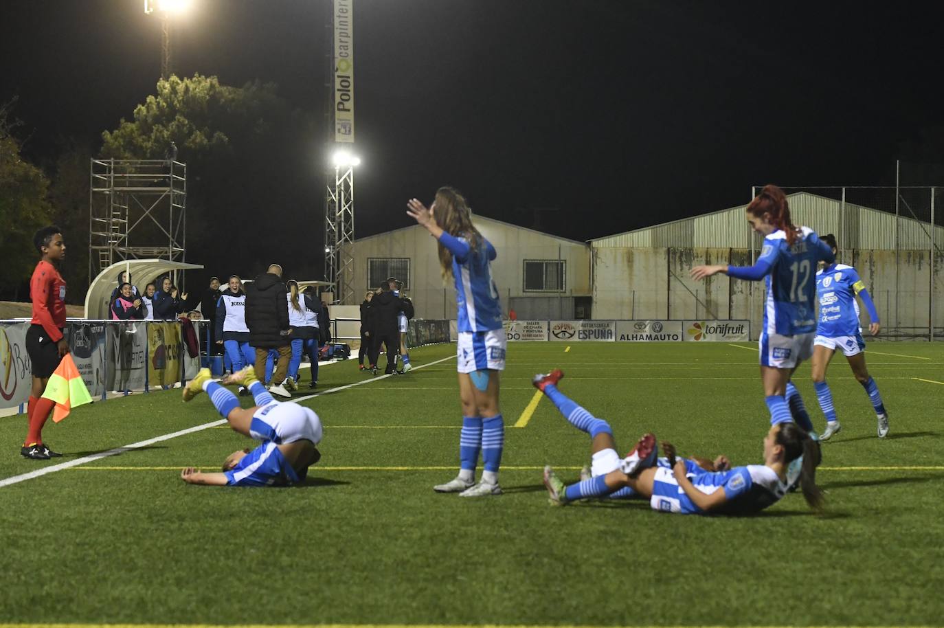 Fotos: Las imágenes del partido Alhama-Levante (5-3)