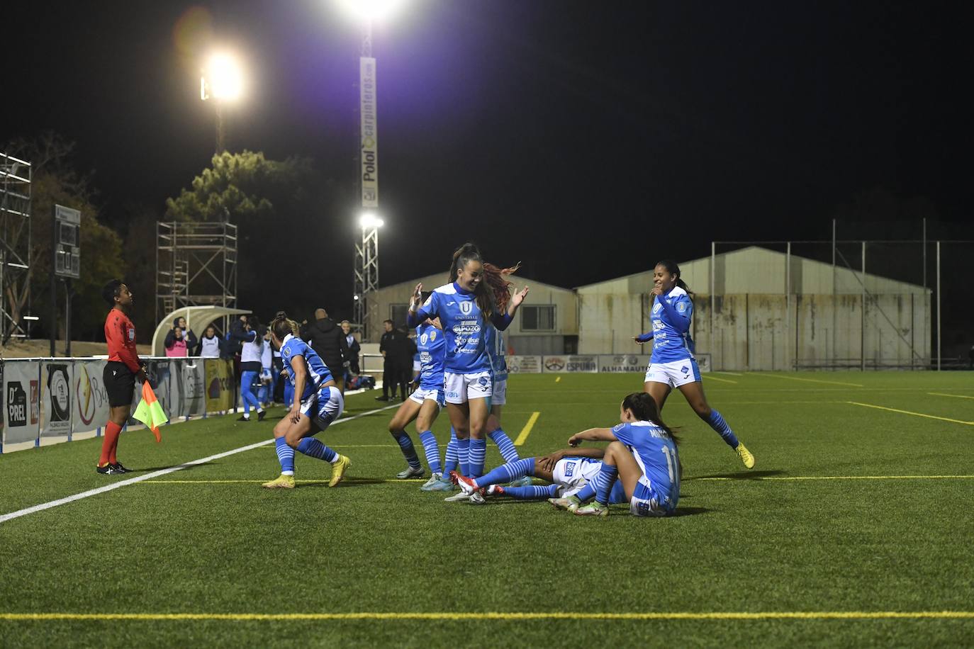 Fotos: Las imágenes del partido Alhama-Levante (5-3)