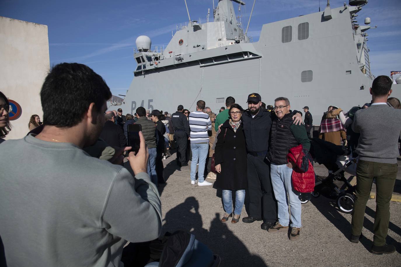 Fotos: La salida del buque Audaz en Cartagena, en imágenes