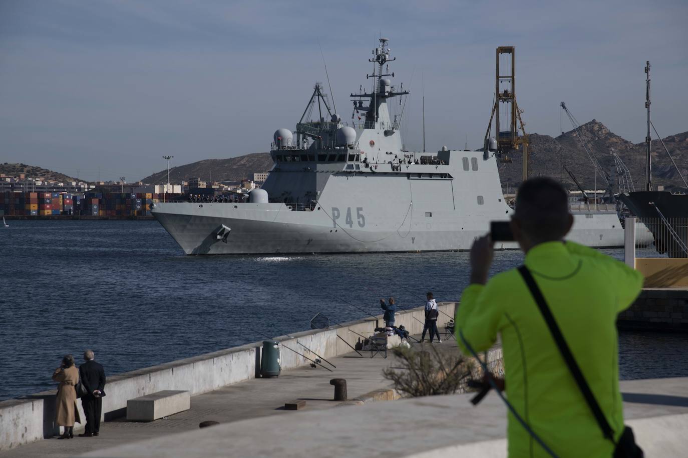 Fotos: La salida del buque Audaz en Cartagena, en imágenes