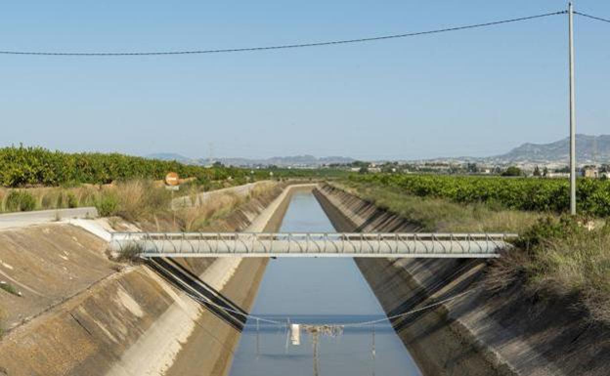 El Trasvase Tajo-Segura, a su paso por Santomera.
