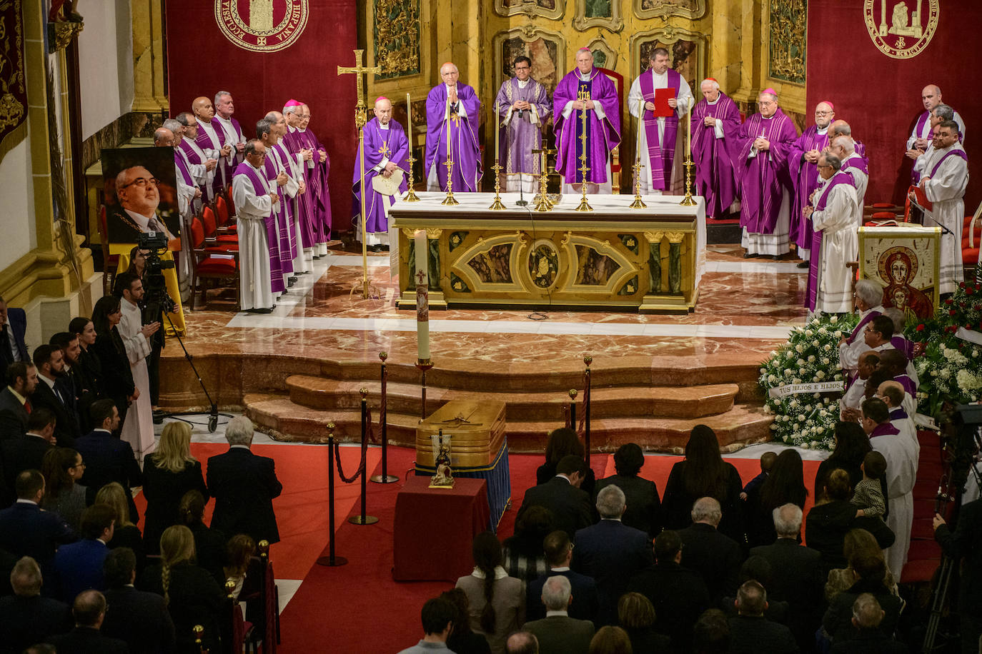 Fotos: Multitudinario adiós a José Luis Mendoza