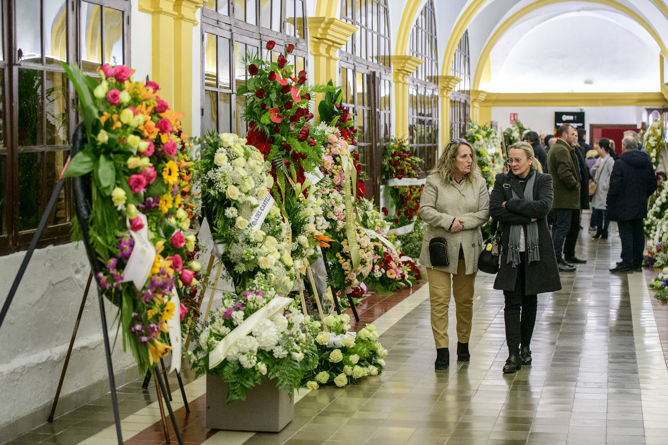 Fotos: Multitudinario adiós a José Luis Mendoza