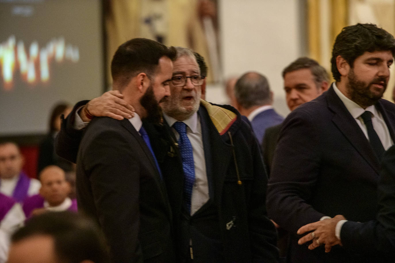 Fotos: Multitudinario adiós a José Luis Mendoza