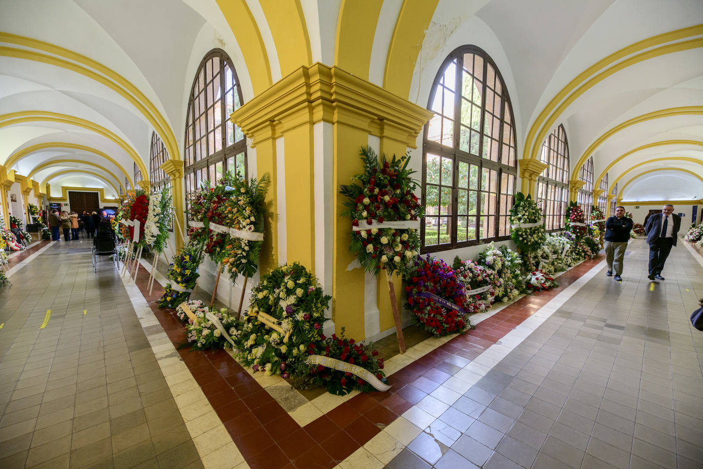 Fotos: Multitudinario adiós a José Luis Mendoza