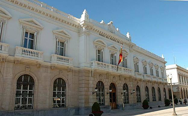 El Puerto de Cartagena niega haber recibido notificación sobre los contratos investigados por la Fiscalía