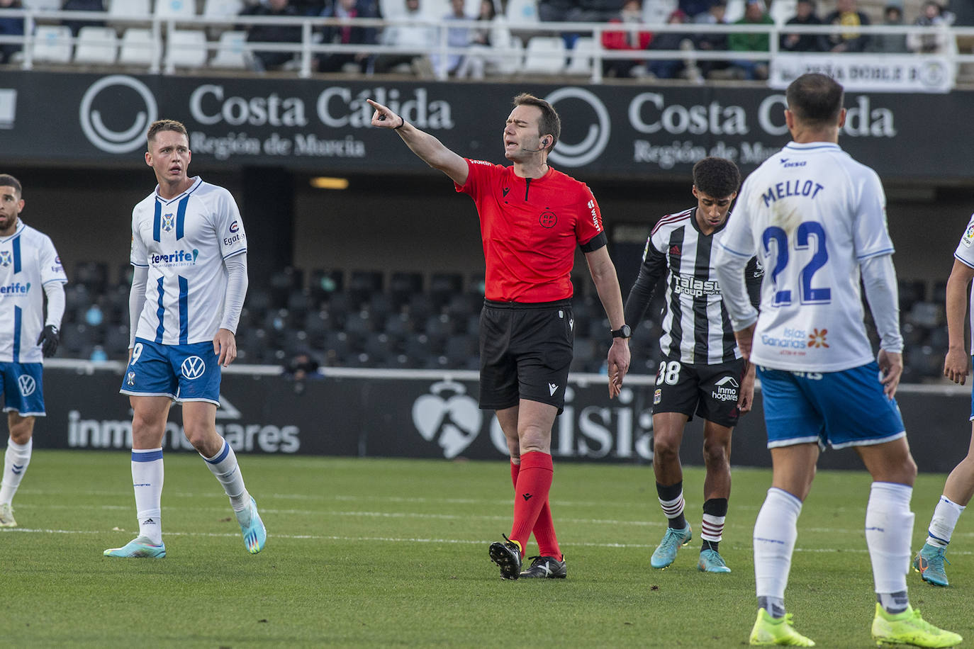 Fotos: El partido del FC Cartagena frente al Tenerife, en imágenes
