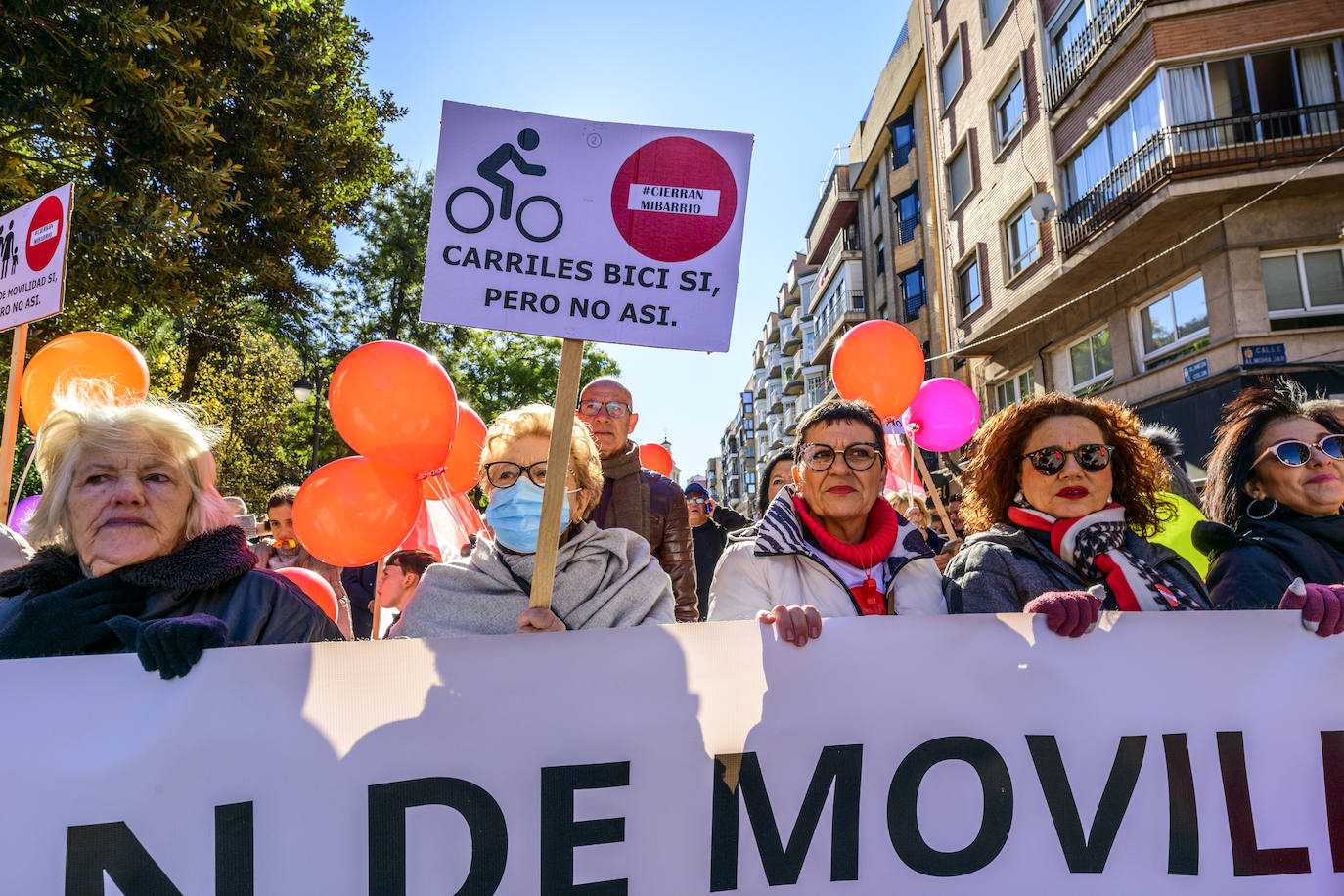 Fotos: La protesta de los vecinos contra el Plan de Movilidad en el centro de Murcia, en imágenes