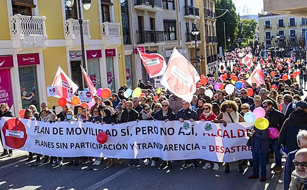 Manifestación en contra del Plan de Movilidad de Murcia, este domingo.