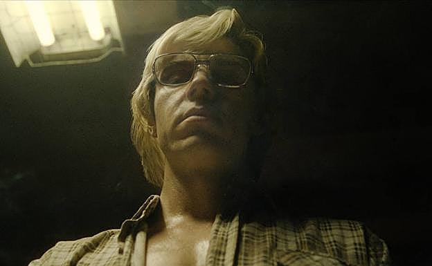 Fotograma de la serie 'Dahmer'. 