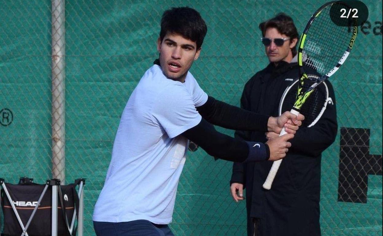 Así se recupera Carlos Alcaraz de su lesión para regresar a la pista