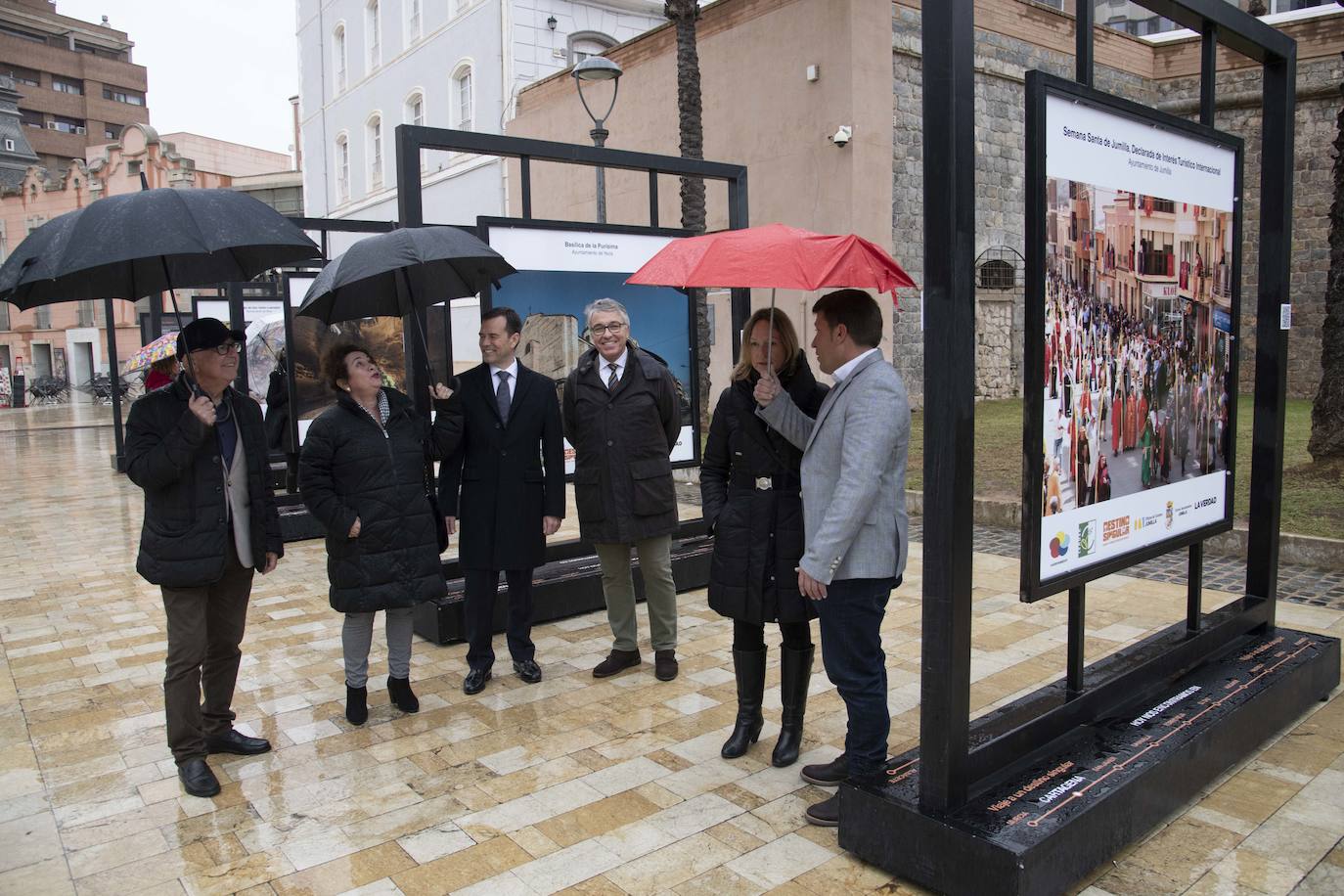 Fotos: La exposición itinerante &#039;Viaje a un destino singular&#039; recala en Cartagena