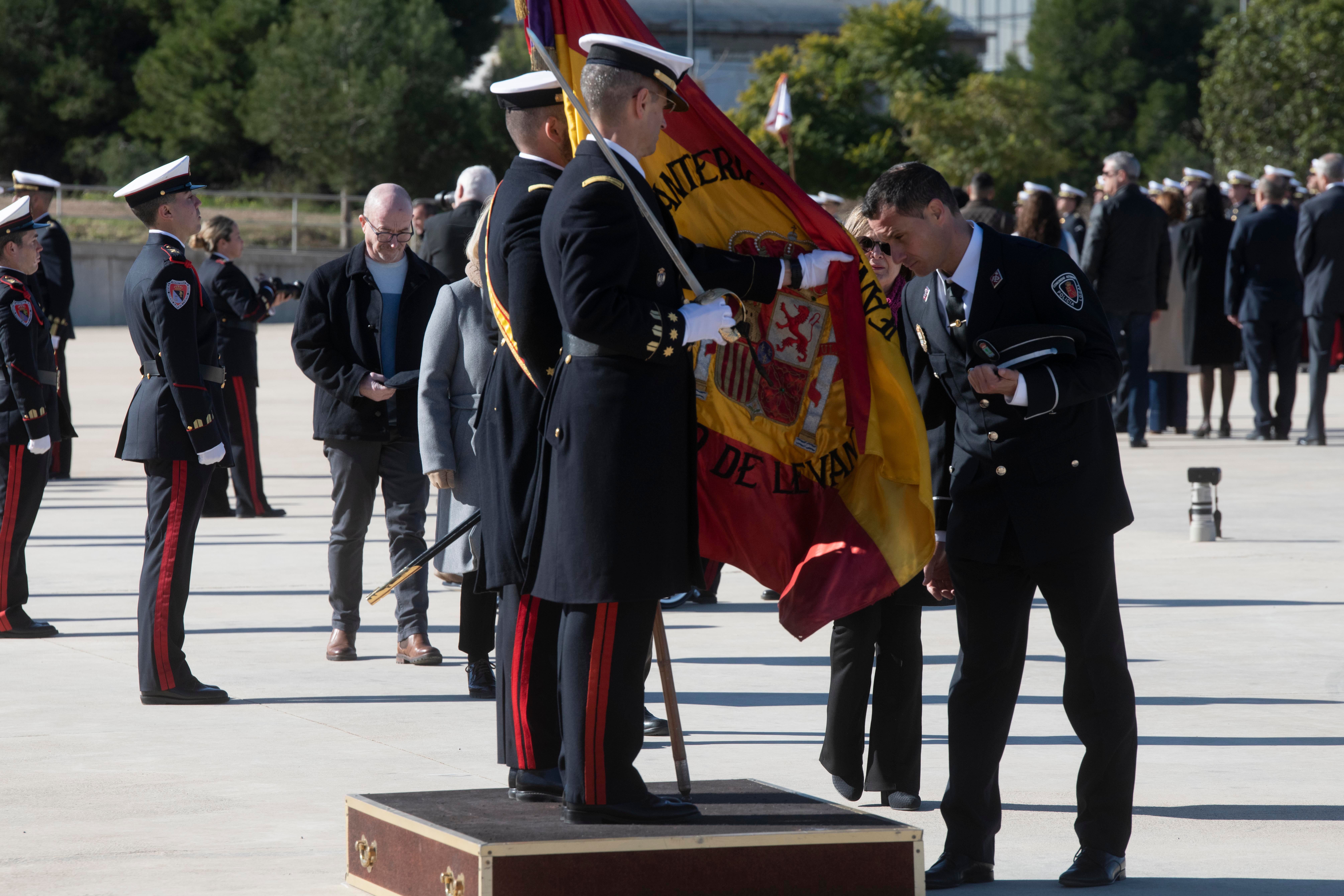 Fotos: Los infantes juran bandera en Cartagena