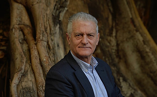 El coordinador de actividades del Centro Cultural Las Claras de la Fundación Cajamurcia, Ángel Campos. 