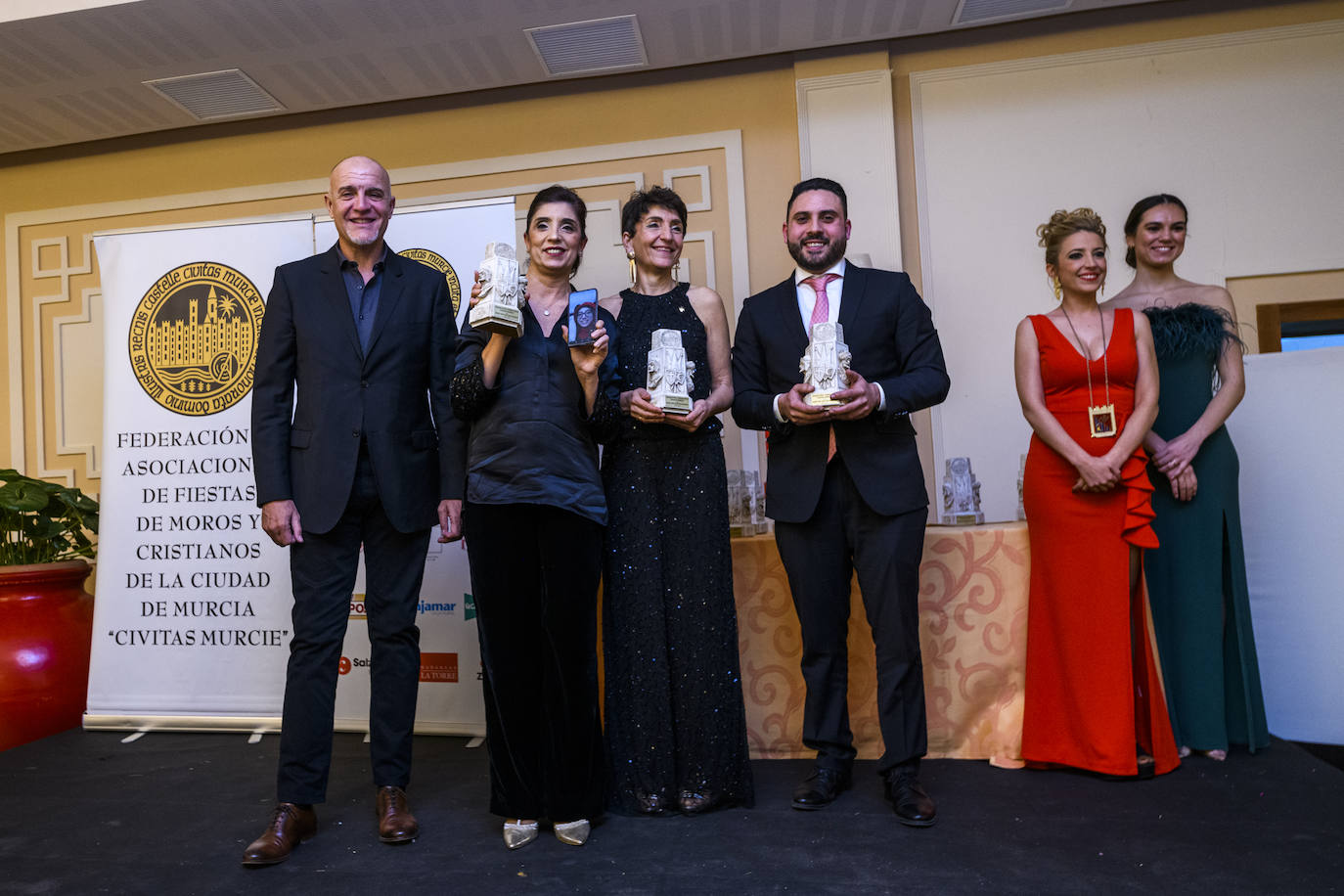 Fotos: La cena gala de la Federación de Moros y Cristianos de Murcia, en imágenes