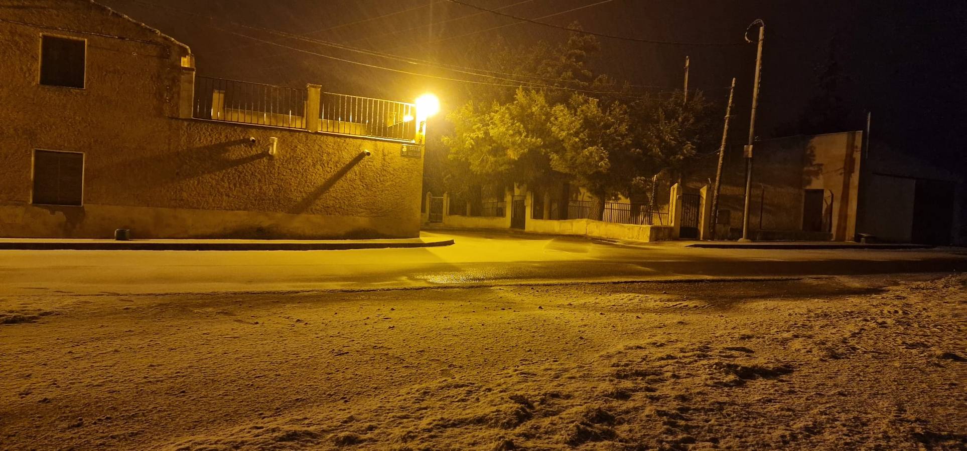 Fotos: Primeros copos de nieve en la pedanía caravaqueña de El Moralejo