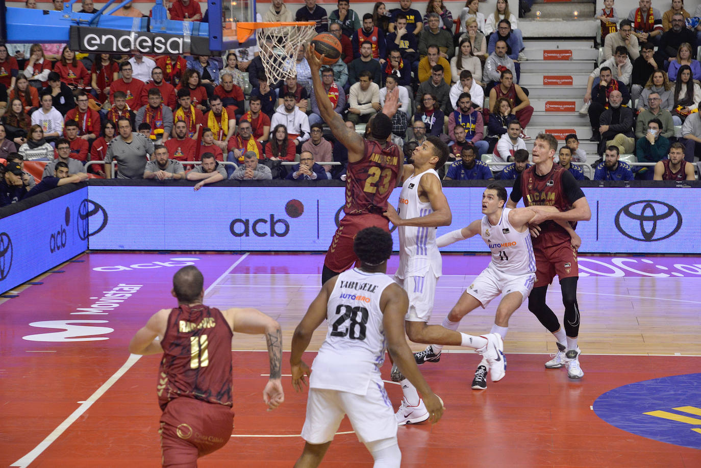 Fotos: La victoria del UCAM Murcia frente al Real Madrid, en imágenes